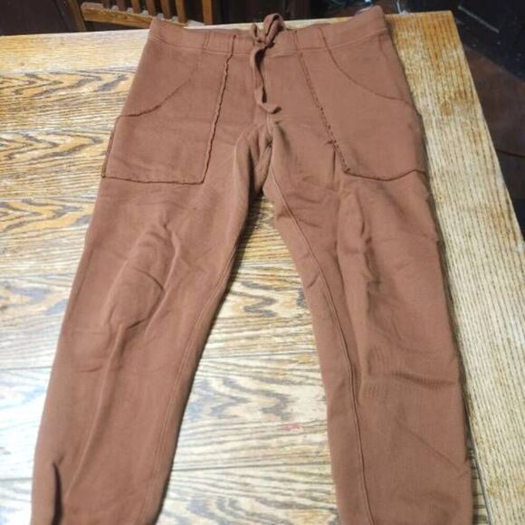 Frank & Eileen Eamon Patch Pocket Crop Joggers in Cinnamon Brown Sweatpants Sz M